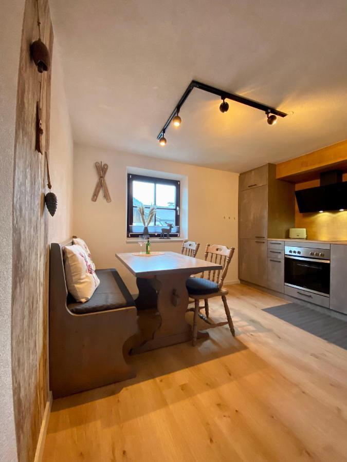 Haus Tirol Ehrwald酒店 外观 照片
