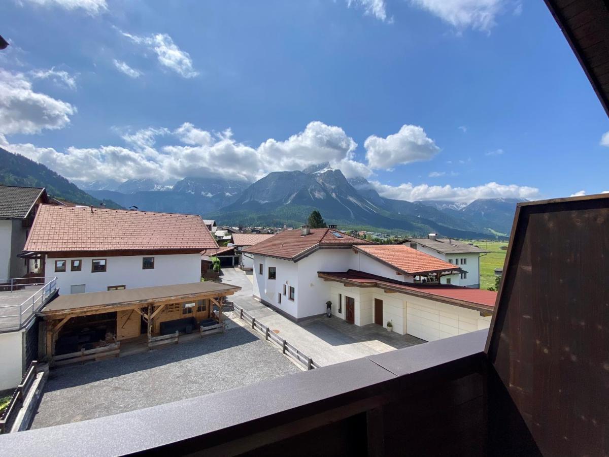 Haus Tirol Ehrwald酒店 外观 照片