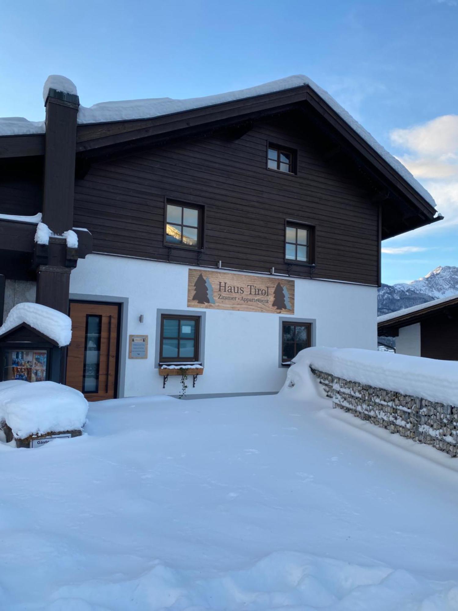 Haus Tirol Ehrwald酒店 外观 照片