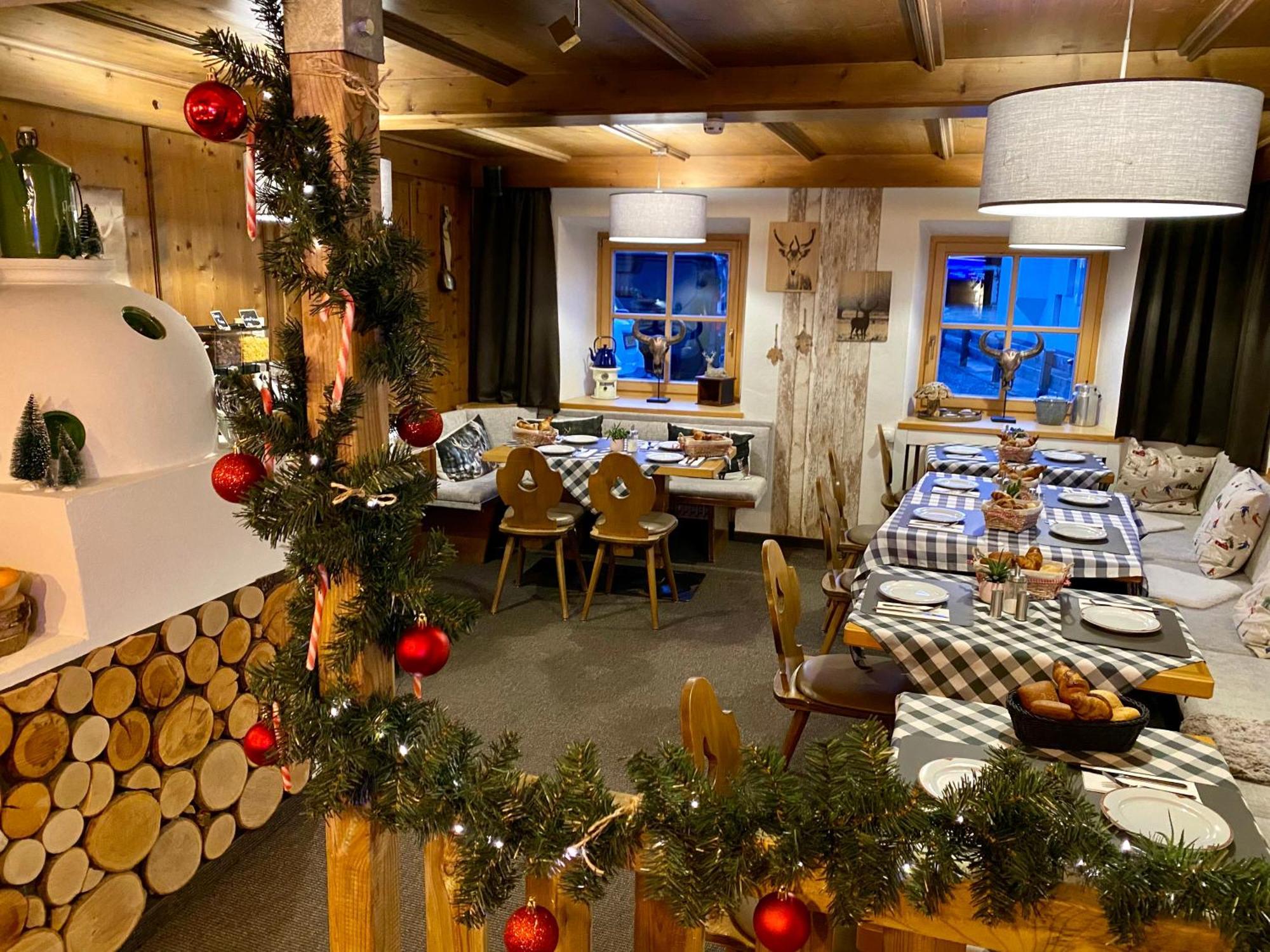 Haus Tirol Ehrwald酒店 外观 照片